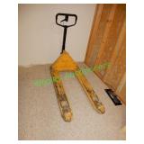 Pallet jack - yellow