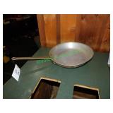 14.5" Metal Skillet