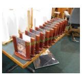 (12) Table Top Feature Item Displays