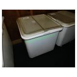 22"x22"23" Ingredient Bin