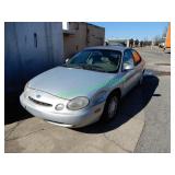 1995 Ford Taurus