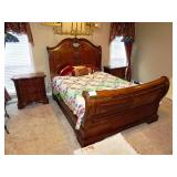 Queen size complete bedroom suit - see pictures