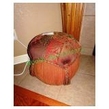 Multi pattern foot rest