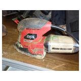 Hitachi Octo finishing sander