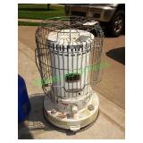 Dynaglo Kerosene heater