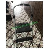 Cosco 2 foot step ladder