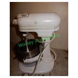 KitchenAid mixer - has a hung motor -needs Work