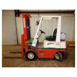 Nissan Enduro 30 Propane Fork Lift