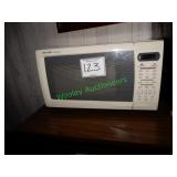 Sharp Carousel Microwave