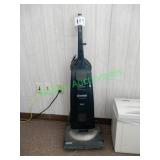 Kenmore Progressive 12amp Vacuum Cleaner