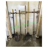 Assorted Rakes, Shovels & Hoes - 6pcs in group