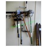 Mops, Scraper, Squeegee & Brushes in Group