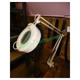 Magnified Adjustable Work Bench Light