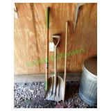 Shovel, Bedding Fork & Hoe