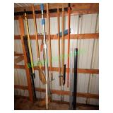 Brooms & Handles in Group