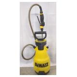 DeWalt 2-Gal Pump Sprayer