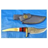 Damascus Knife w/Sheath, New