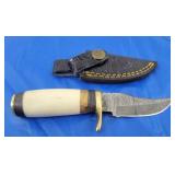 Damascus Knife w/Sheath, New