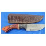 Damascus Knife w/Sheath, New