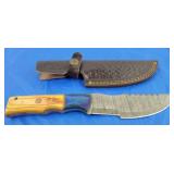 Damascus Knife w/Sheath, New