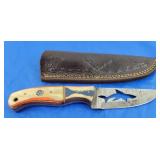 Damascus Knife w/Sheath, NEW.