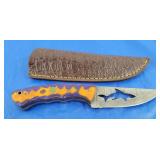 Damascus Knife w/Sheath, NEW.