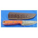 Damascus Knife w/Sheath, New