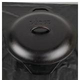 Lodge 5qt Cast Iron Dutch Oven w/Drip Lid