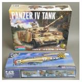 "Panzer IV" Tank & P-47D "Razorback" Model Kits