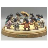 1986 Goebel Los Niños sculpture Ted DeGrazia