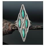 Sterling Silver Needlepoint Turquoise Ring, 4.106g