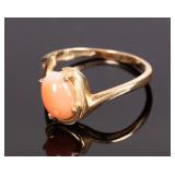 10k Gold & Coral Stone Ring, 1.879g, Size 5