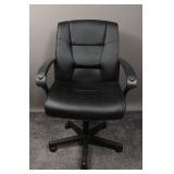 Brenton Studio Ruzzi Mid-Back Manager