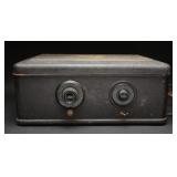 1920s Atwater Kent Model 40 Breadbox Tube Radio