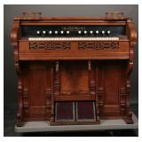 Vintage Fort Wayne Packard Pump Organ