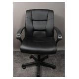 Brenton Studio Ruzzi Mid-Back Manager