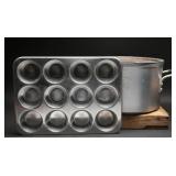 Vintage Toroware Stock & Muffin Pan (2)