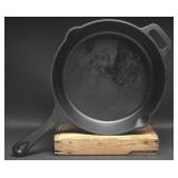 Amazon Basics Pre-Seasoned Cast Iron Cookware (1)