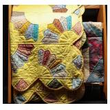 Vintage Handmade Semi Dresden Quilt