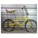 Vtg Schwinn De Luxe Sting Ray Bicycle