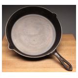 Gatemarked No. 8 Cast Iron Skillet