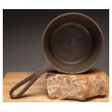 Cast Iron Saucepan 2 Quart