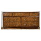 7-Drawer Drexel Accolade Dresser
