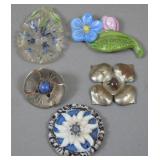 5 WWII German WHW Botanical Badges (5)