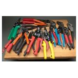 Hand Tools Including Tin Snips and Pliers (25)