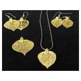 Aspen Leaf Necklace & Earrings Set