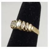 14K Gold Ladies Ring w (7) Marquise Diamonds, 2.2g