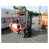 KOMATSU 2 STAGE FORKLIFT, 3,750lb ca MODEL: FG25S-