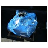 PALLET OF ASSORTED TRUCK AND BUS PARTS