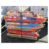 PALLET OF LADDERS (ASSORTED SIZES)